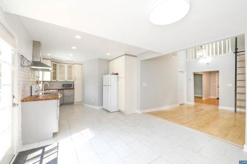 6133 Rockfish Gap Tpke, Crozet VA  22932-3325 exterior