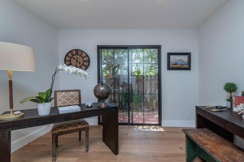 560 Apple Grove Cir, Santa Barbara CA  93105-4086 exterior