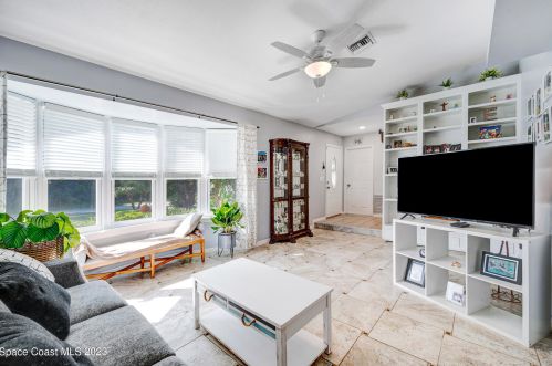 221 Degan Pl, Sebastian FL  32958-4509 exterior