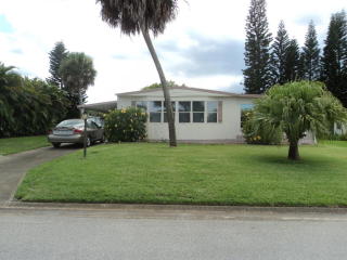 7560 Agawam Rd, Sebastian, FL 32976-7758