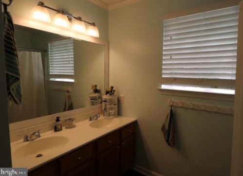 1357 Tristram Cir, West Deptford NJ  08051-2265 exterior