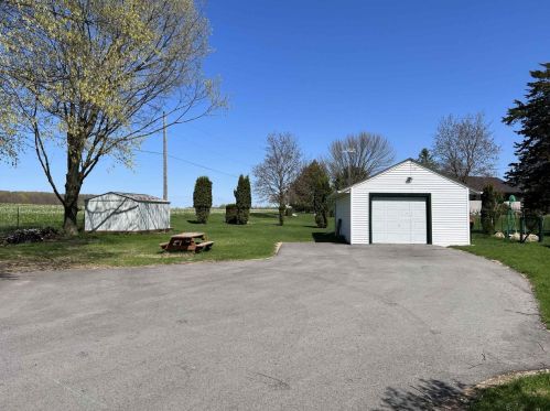 333 Main St, Pulcifer, WI 54124-9043