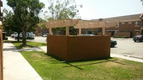 14029 Anderson St, Paramount CA  90723-2771 exterior