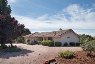 590 Deer Pass Dr, Sedona, AZ 86351-7558