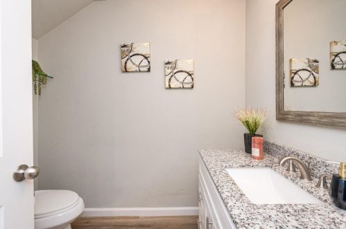 7434 Ranch Ave, Citrus Heights CA  95610-7462 exterior