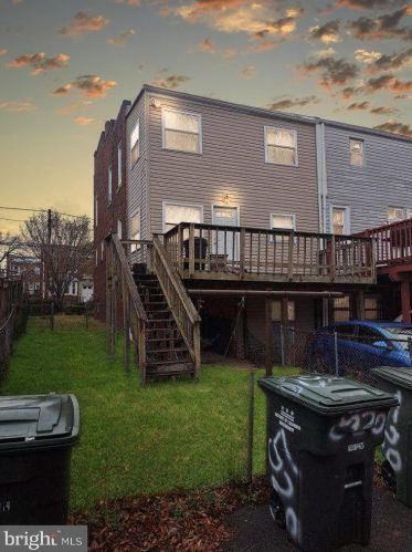 520 Peabody St, Washington, DC 20011-2028