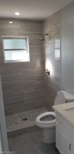 405 11 Pl, Cape Coral FL  33909-2122 exterior