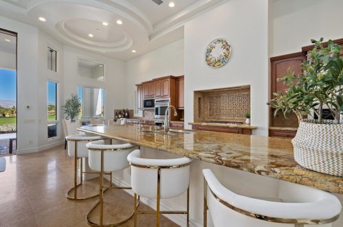 81530 Carboneras, La Quinta CA  92253-8219 exterior