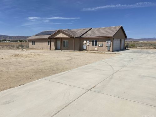 44525 45th St, Lancaster CA  93536-7628 exterior