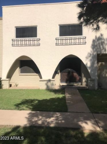 4666 19th Ave, Phoenix AZ  85015-4152 exterior