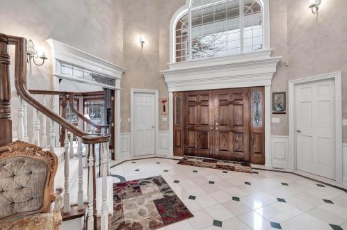 120 Stonebridge Ct, Green Bay, WI 54313-4704