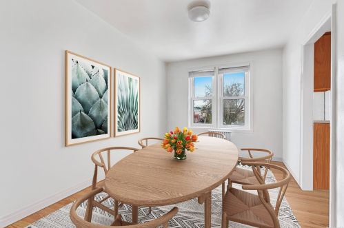 46-13 21st Ave, Long Island City, NY 11105-3825
