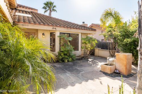 4621 Woodmere Rd, Santa Maria CA  93455-6680 exterior