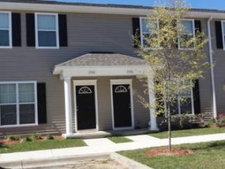 1969 Ann Arbor Ave, Tallahassee FL  32304-6705 exterior