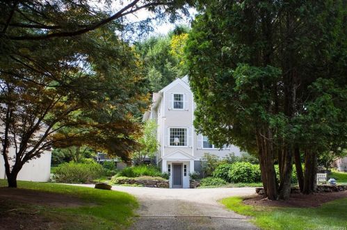 243 Bee Brook Rd, Washington Depot CT  06777-1910 exterior