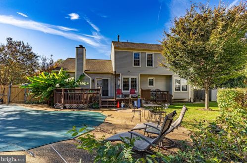 14100 Heatherstone Dr, Bowie MD  20720-4833 exterior