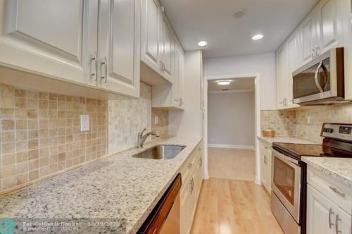 14180 Nesting Way, Delray Beach FL  33484-8695 exterior