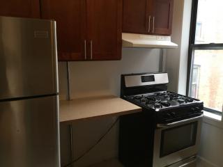 22 17th St, Brooklyn NY  11226 exterior