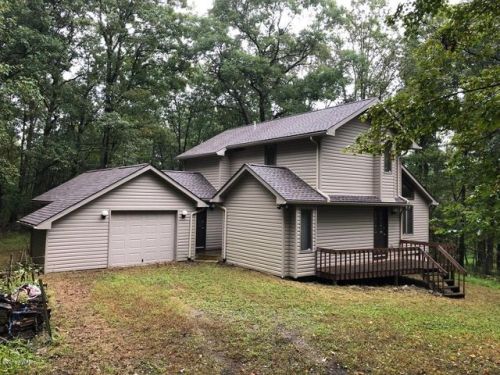 1008 Jackson View Rd, Stroudsburg, PA 18360-5106