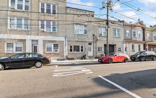 9054 Palisade Plz, North Bergen, NJ 07047-6120