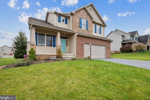 10 Osprey Way, Lees Cross Roads, PA 17257-8260