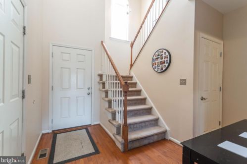 255 Stone Hill Dr, Pottstown, PA 19464-7511