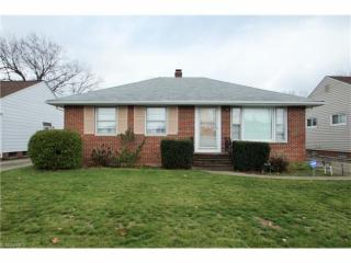 29470 Shaker Dr, Willowick, OH 44092-2232
