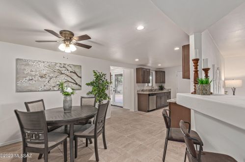 744 Camino Seco, Tucson AZ 85710-2627 exterior