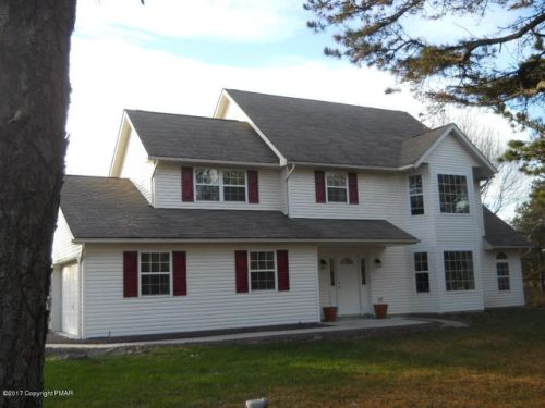 1103 Kindling Dr, Blakeslee, PA 18610-7901