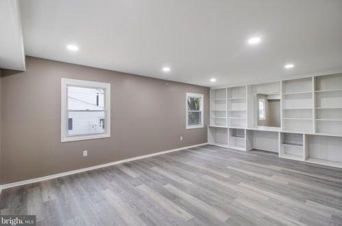 2522 Knighthill Ln, Bowie, MD 20715-2757