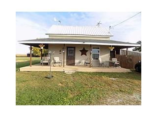 8522 Yount Rd, Bradford, OH 45308-9523