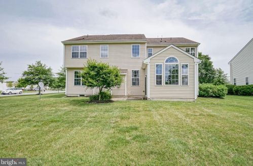 7 Westbury Dr, Berlin Boro NJ  08009-9681 exterior