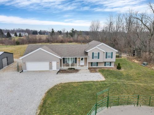 5375 York Rd, Pataskala, OH 43062-7753