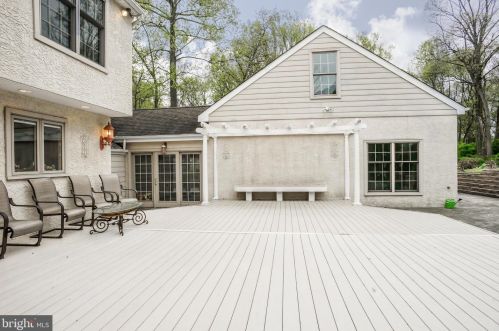 4 Beechwood Cir, Chadds Ford PA  19317-9109 exterior