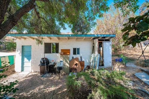 29147 Val Verde Rd, Santa Clarita, CA 91384-4661