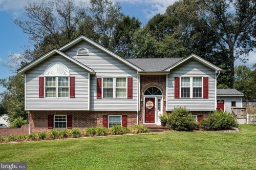 1609 Sherwood Dr, Fredericksburg, VA 22405-2269