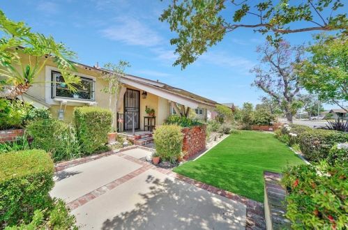 10561 Blake St, Garden Grove, CA 92843-3307