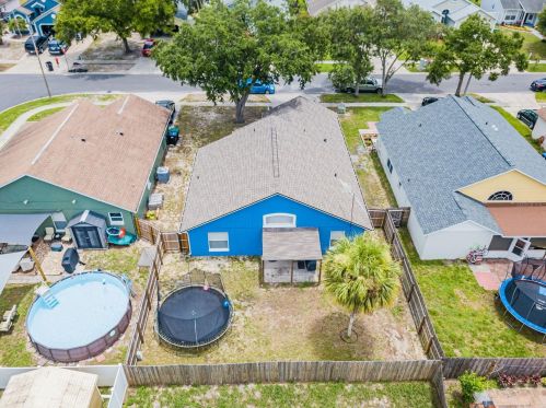 2772 Delcrest Dr, Orlando FL  32817-2668 exterior