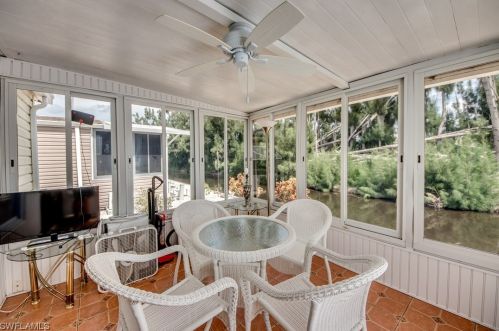 7196 Drum Dr, Saint James City FL  33956-2726 exterior