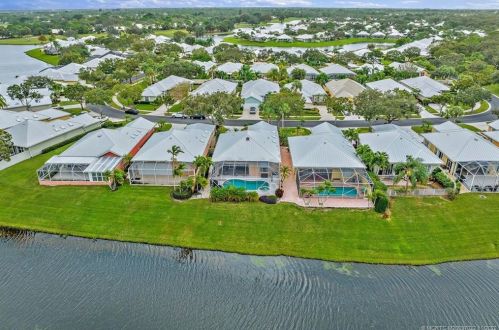 1933 York Ln, Palm City FL  34990-7543 exterior