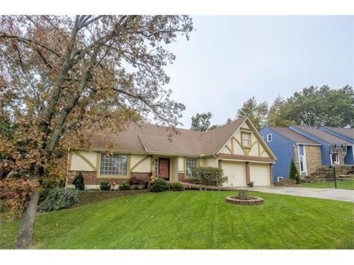 6810 Acuff St, Shawnee Mission KS  66216-3788 exterior
