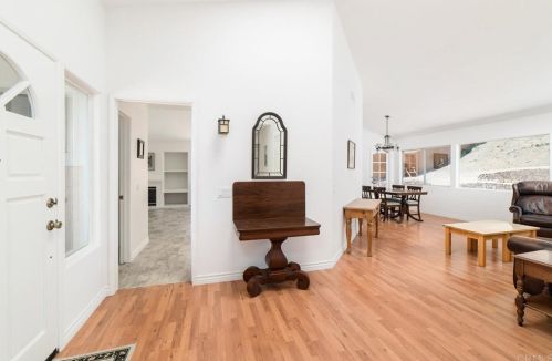 3442 Ashwood Ct, Oceanside CA  92058-7001 exterior