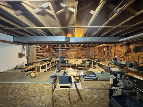 1 Cedar Pt, Newport KY  41076-1743 exterior