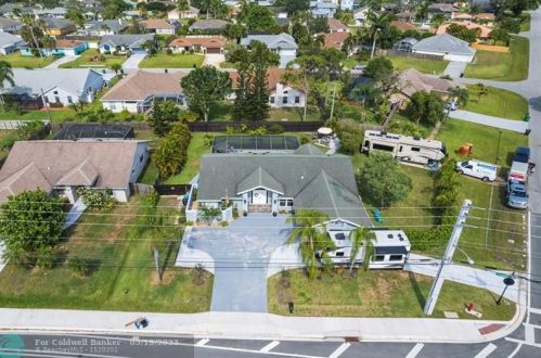 2399 Floresta Dr, Fort Pierce FL  34984-5218 exterior