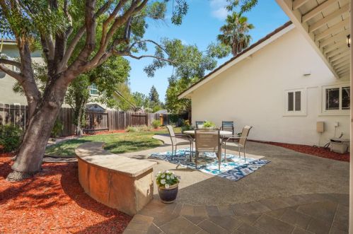 1068 Lehigh Valley Cir, Danville CA  94526-4926 exterior