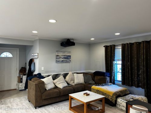 81 Azalea Cir, Jackson Twp NJ  08527-2556 exterior