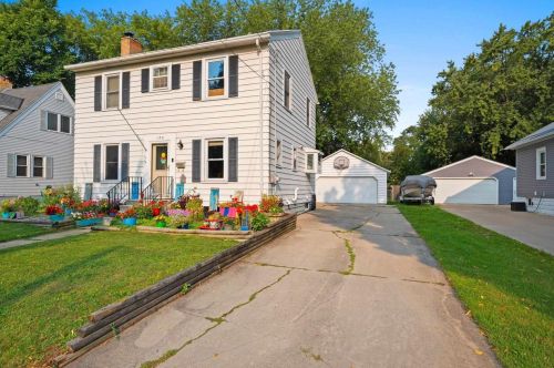 126 Buchanan St, Green Bay, WI 54303-1912