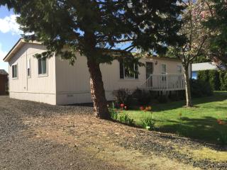 36194 Cold Springs Rd, Lebanon, OR 97355-9435