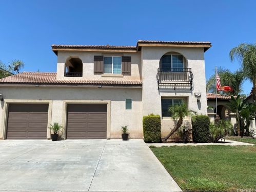 17871 Robusta Dr, Riverside, CA 92503-7074