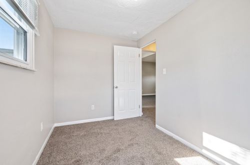 939 6th St, Verona PA  15147-2150 exterior